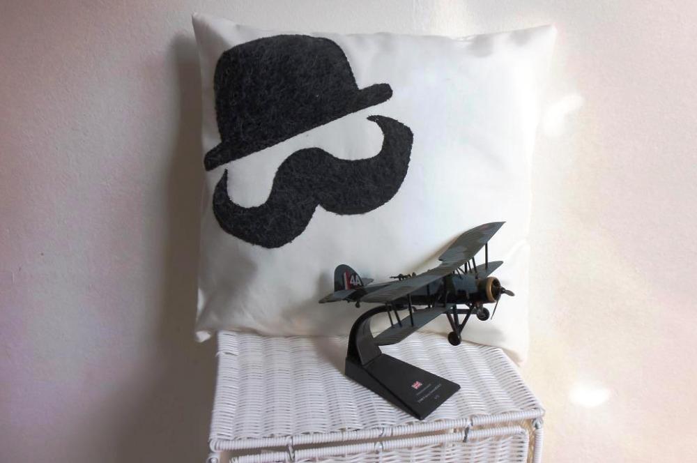 Decorative Cover For Pillows "mustaches End Hat" - 13 X 13 Inch